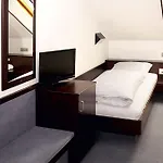 Traube 3* Kernen