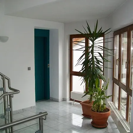 Hotel Traube 3*