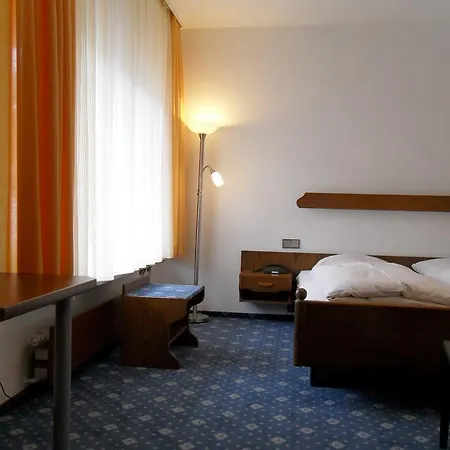 Traube Hotel 3*
